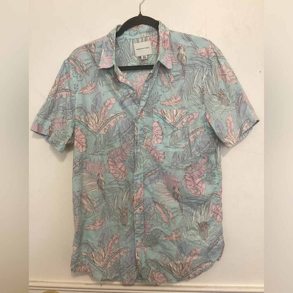 American Eagle Tropical Print Shirt